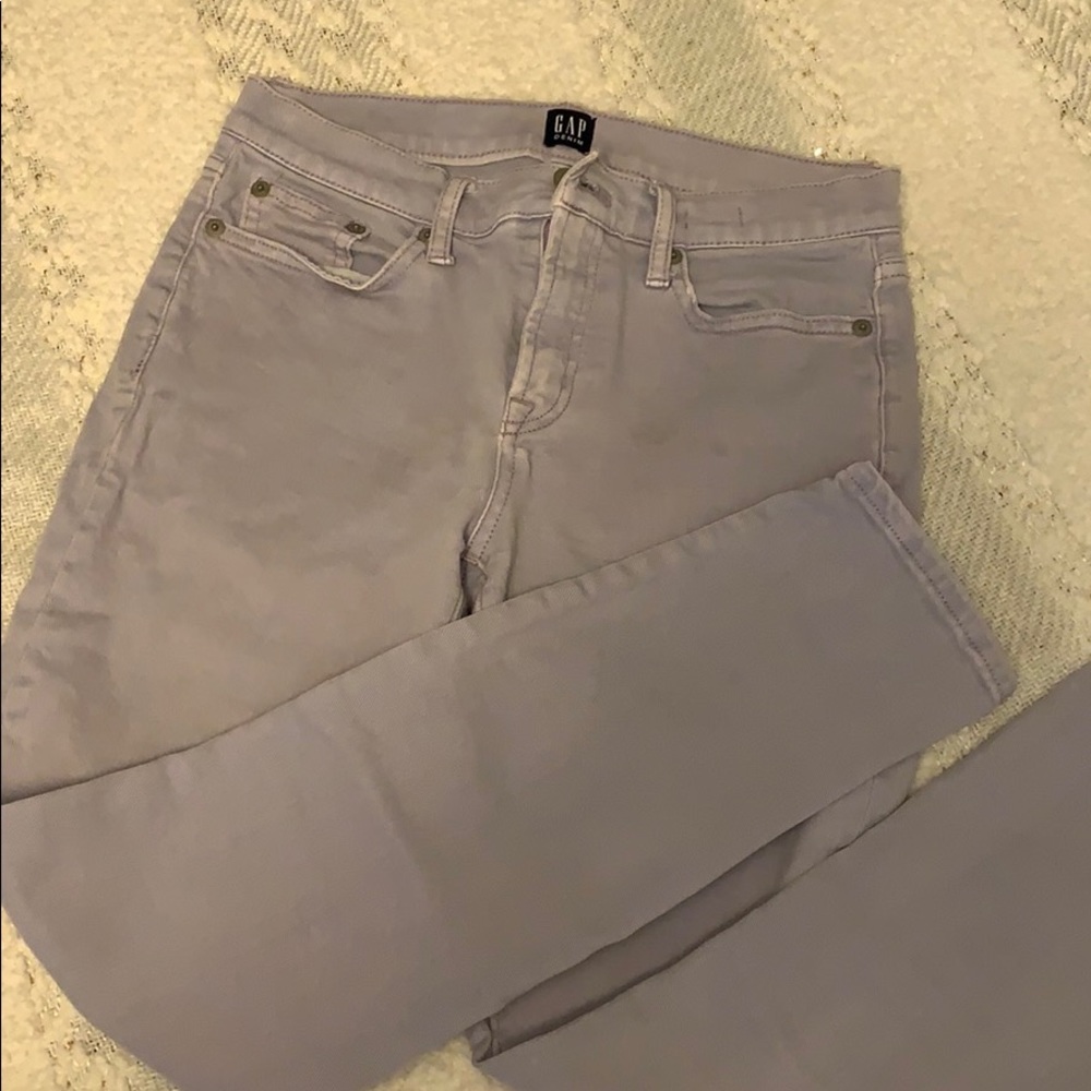 Pale lilac women’s GAP jeans